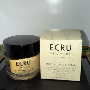 🔥 5/$25 - ECRU New York Silk Texturizing Balm